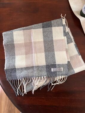 Foxford Irish Lambswool Scarf, Checked Chevron Pattern 72”